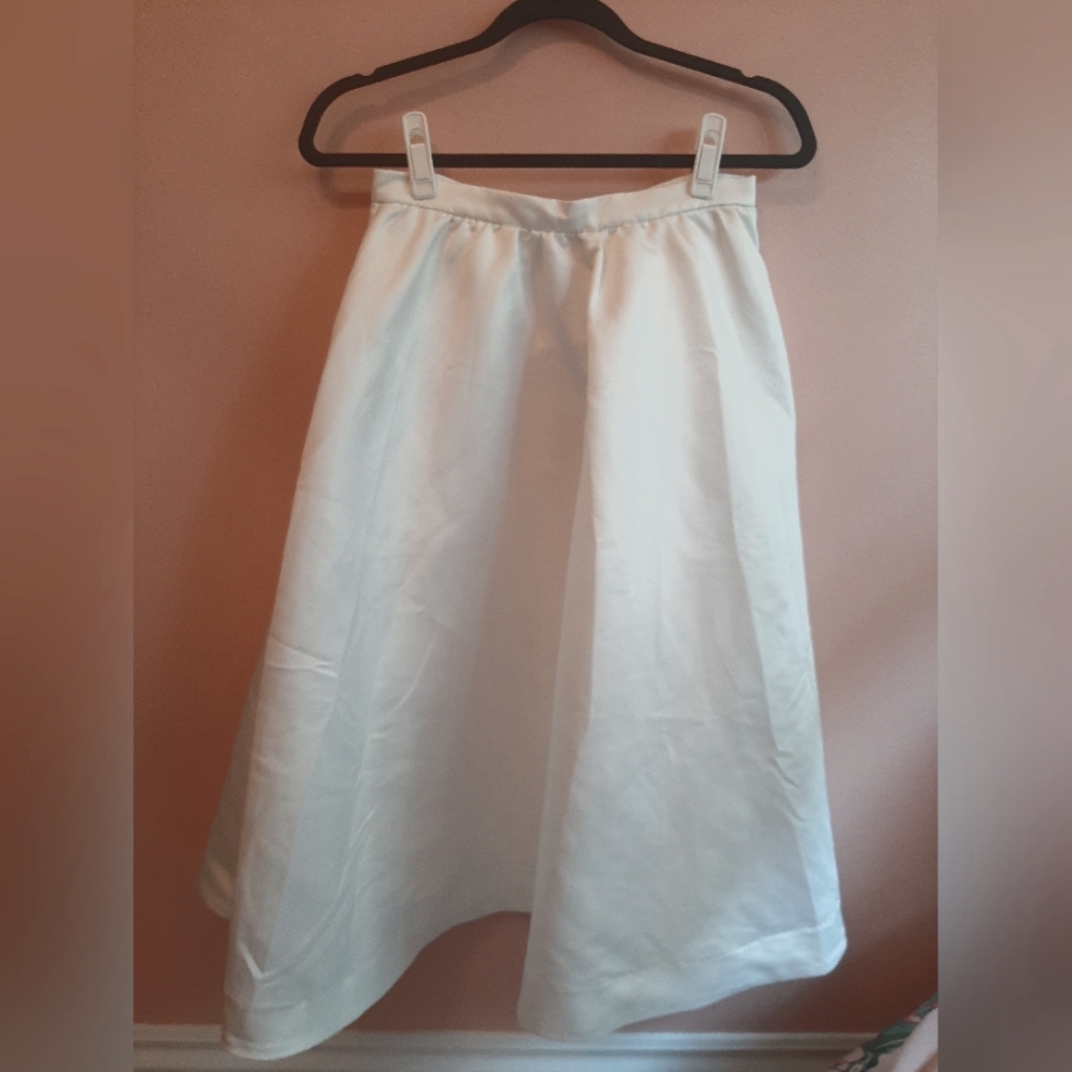 Stunning Tea Length Parker Skirt